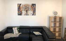 Chambre Qualite Hotel 4 Etoiles Dans Un Appartement Partage